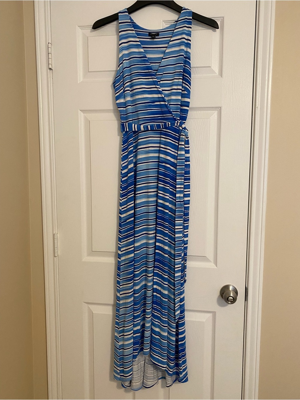 NEW Ann Taylor Blue Striped Sleeveless Maxi Dress Size XS